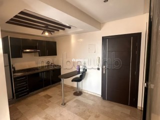 Charmant studio avec terrasse vue mer inspirante - Appartement à louer - Casablanca