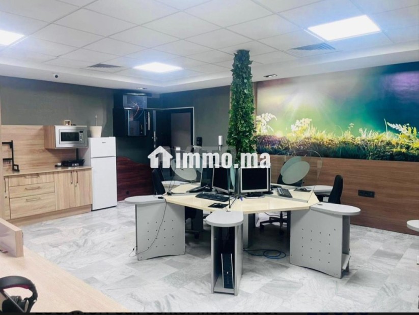 Centre d’appel équipé, très bien aménagé - Location Immobilier - Meknes - photo 4