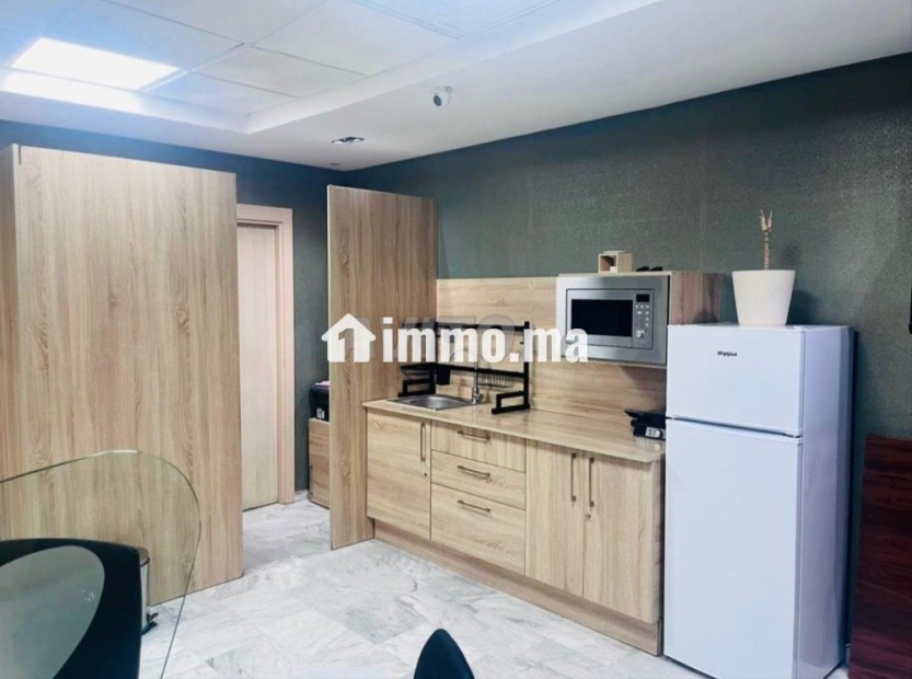 Centre d’appel équipé, très bien aménagé - Location Immobilier - Meknes - photo 1