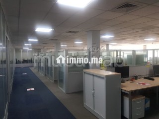 Plateau LPB 651 de 969 m a sidi maarouf - Appartement à louer - Casablanca
