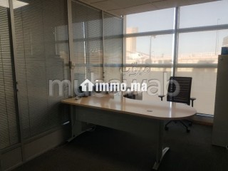 Plateau LPB 651 de 969 m a sidi maarouf - Appartement à louer - Casablanca