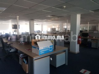 Plateau LPB 651 de 969 m a sidi maarouf - Appartement à louer - Casablanca