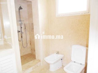 Jolie villa de plain pied à Souissi - Villa à louer - Rabat