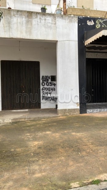 Beau local à vendre en Centre. Superficie 21 m² - Vente Immobilier - Kenitra - photo 1