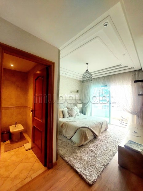 Appartement à vendre – Quartier 2 Mars, à Moulay Driss 1er, à deux pas du café Friandises, rue Rome - Vente Immobilier - Casablanca - photo 3
