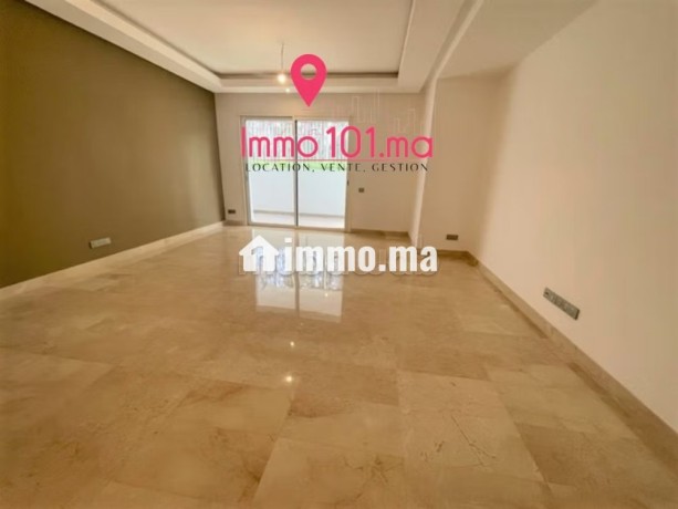 location-appartement-a-lorangeraie-souissi-big-2