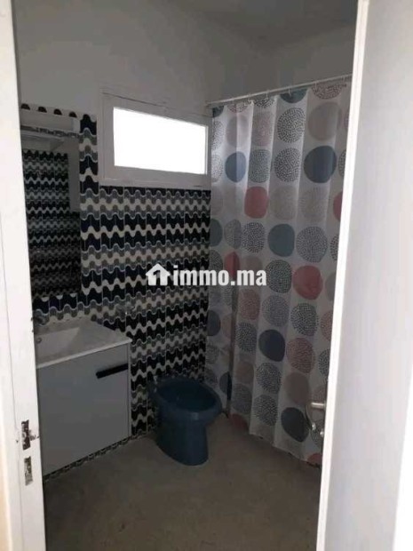 2 chambres salon vide bd standhal - Location Immobilier - Casablanca - photo 4
