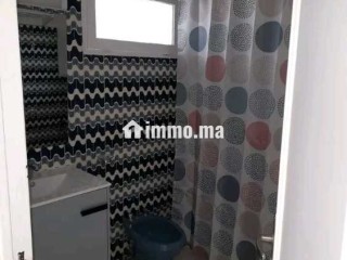 2 chambres salon vide bd standhal - Appartement à louer - Casablanca
