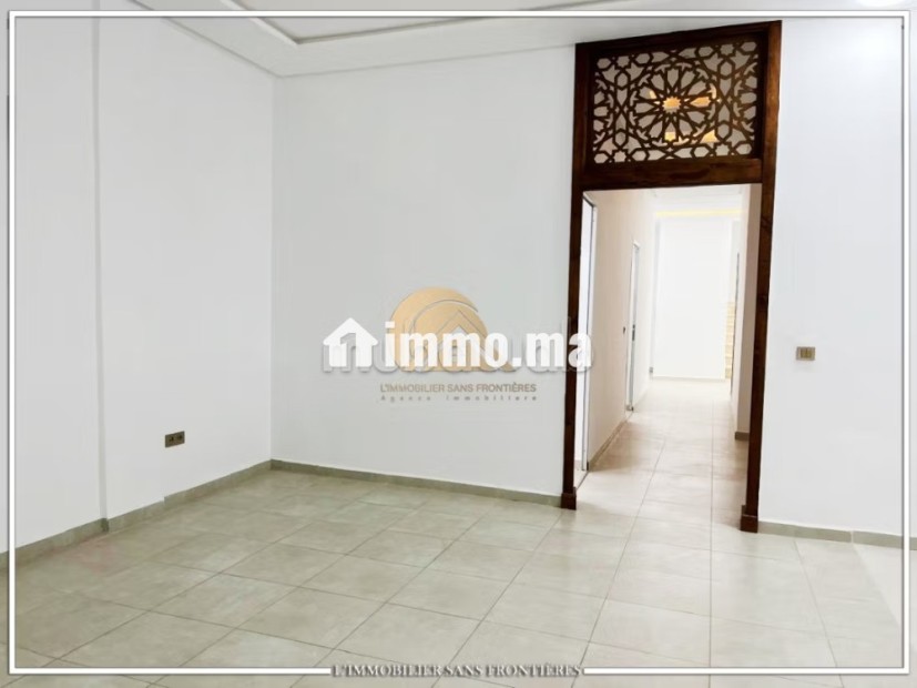 Magasin de 246 m² à vendre, Izdihar - Vente Immobilier - Marrakech - photo 2