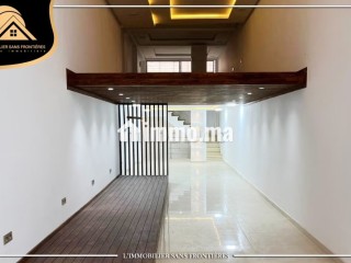 Magasin de 246 m² à vendre, Izdihar - Appartement à vendre - Marrakech