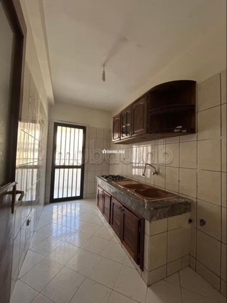 Appartement en location à Agdal. Superficie 60 m². Avec garage et ascenseur - Location Immobilier - Rabat - photo 5