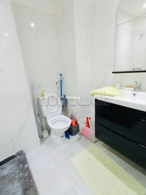 Très bel appartement en location à Belvédère. 1 Pièce. Conciergerie à disposition, système de climatisation - Location Immobilier - Casablanca - photo 3