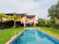 Splendide villa front de golf 4 suites piscine - miniature 1