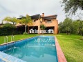 Splendide villa front de golf 4 suites piscine - miniature 3
