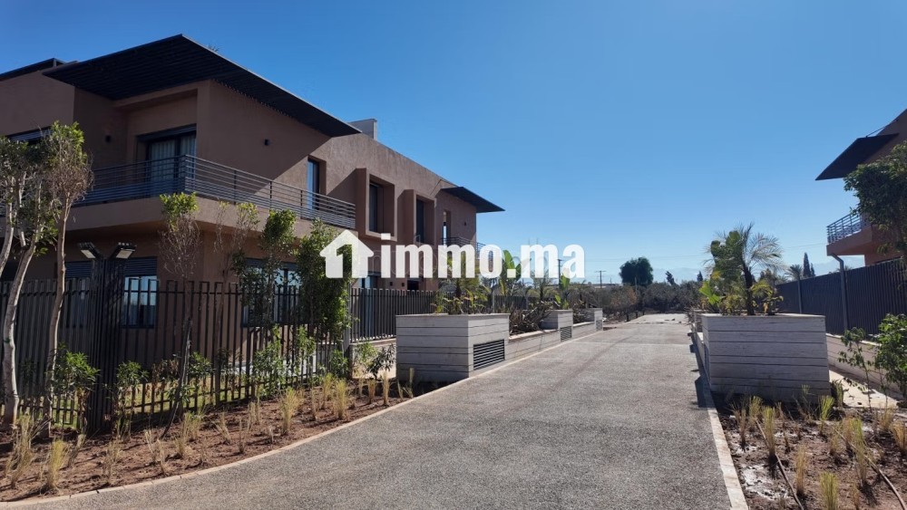 Villa 4 chambres 220 m2 avec Rooftop vue Atlas - Vente Immobilier - Marrakech - photo 1