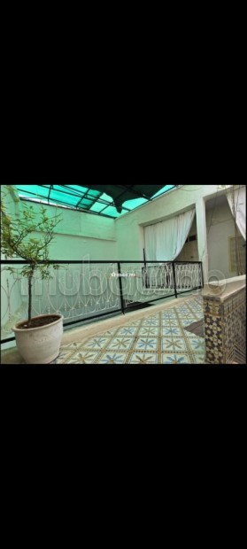 Somptueux riad à vendre à Sidi Bou Amar. 5 pièces confortables. Vue exceptionnelle sur les montagnes, porte blindée - Vente Immobilier - Marrakech - photo 8