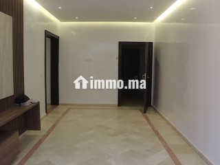 Appartement 2 chambres et une piece pour bureau - Appartement à louer - Marrakech