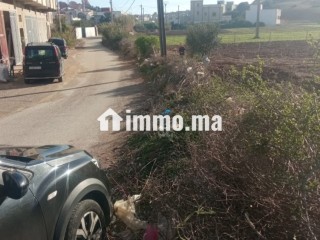 Vente de terrain à Azla. Surface de 3800 m² - Terrain à vendre - Autre