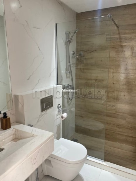 Appartement à louer à Belvédère. 2 grandes pièces. Meublé - Location Immobilier - Casablanca - photo 6
