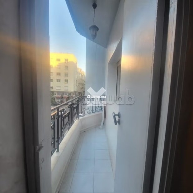 Appartement à Vendre de 90.0 m² à Casablanca,
Hopitaux - Vente Immobilier - Casablanca - photo 3