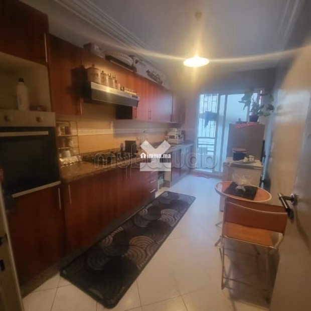 Appartement à Vendre de 90.0 m² à Casablanca,
Hopitaux - Vente Immobilier - Casablanca - photo 8