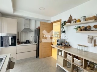 Villa à Vendre de 277.0 m² à Casablanca, Ain Diab Extension 2 - Villa à vendre - Casablanca