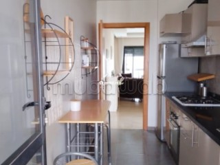 Appartement en vente à Dar Bouazza. 2 pièces confortables. Parking et ascenseur - Appartement à vendre - Dar Bouazza