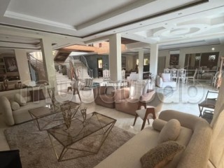 Location saisonnière villa de luxe à Souissi. 6 pièces. Double vitrage et chauffage central - Villa à vendre - Rabat
