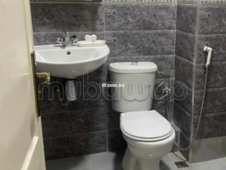 Location d'un appartement à Hay Salam. 2 belles chambres. Fenêtres avec double vitrage et porte blindée - Appartement à vendre - Agadir