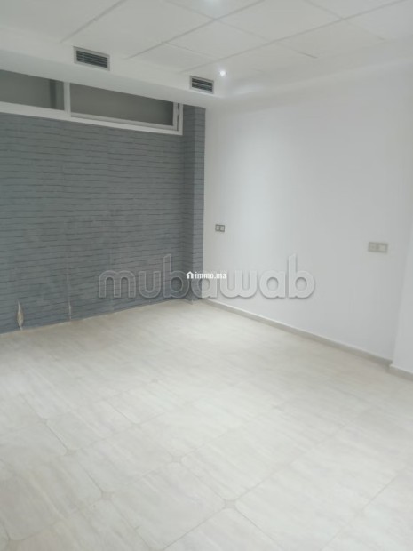Villa à usage bureau à louer à Salé - Location Immobilier - Sale - photo 3