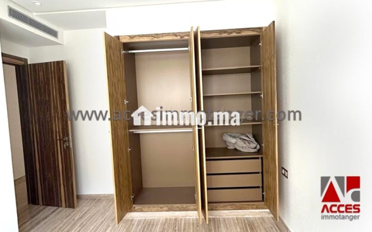 studio-vide-en-location-aux-residences-vertes-big-6