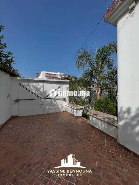 À louer - villa avec piscine à jbel kbir - Location Immobilier - Tanger - photo 3