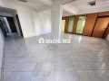 Location de bureaux à Les Hôpitaux. Superficie 87 m². Avec ascenseur et terrasse - miniature 2