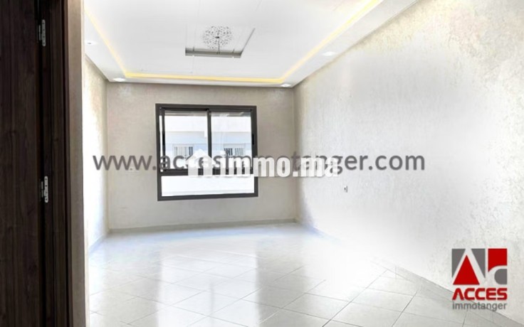 appartement-spacieux-et-vide-au-coeur-de-la-ville-big-0
