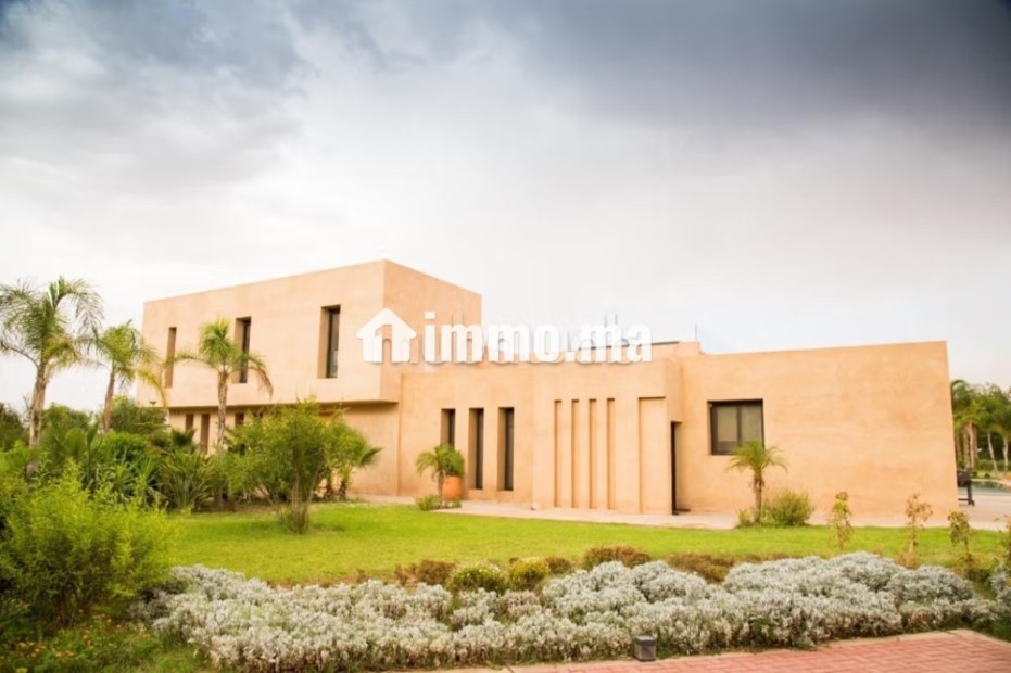 À VENDRE – Propriété de Prestige avec Autorisation Maison d’Hôtes et AVNA – a côté de l’hôtel oberoi Route de Ouarzazate, Marrakech - Vente Immobilier - Marrakech - photo 1