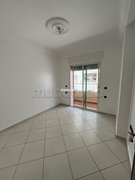 Superbe appartement à louer à val fleuri grandes pièces. Résidence avec concierge - Location Immobilier - Tanger - photo 4