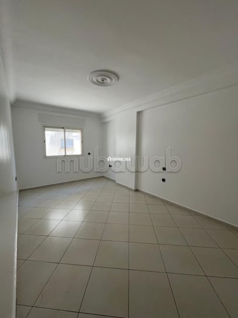 Superbe appartement à louer à val fleuri grandes pièces. Résidence avec concierge - Location Immobilier - Tanger - photo 5