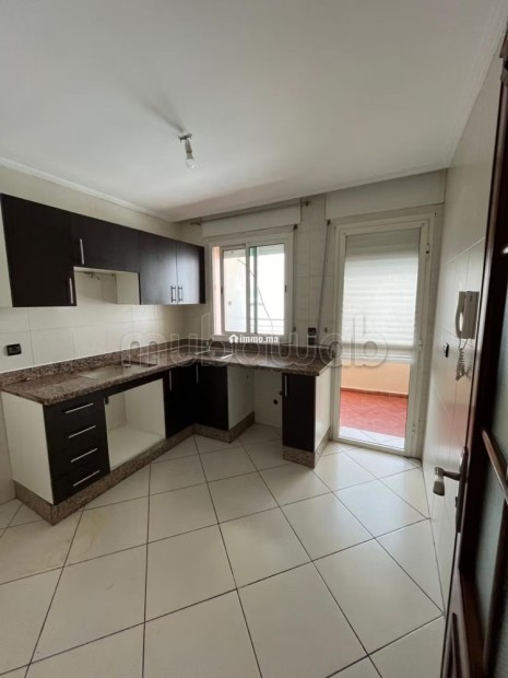Superbe appartement à louer à val fleuri grandes pièces. Résidence avec concierge - Location Immobilier - Tanger - photo 7
