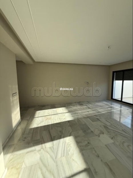 Très bel appartement en location à Branes 1.2 chambres agréables. Ascenseur et terrasse - Location Immobilier - Tanger - photo 6