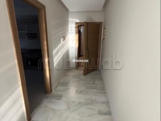 Très bel appartement en location à Branes 1.2 chambres agréables. Ascenseur et terrasse - Appartement à louer - Tanger