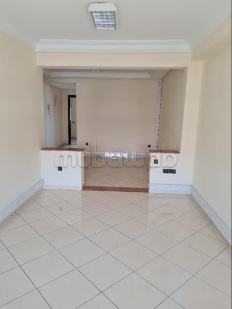 Appartement à usage bureau 84 m² à louer à Emile Zola - Location Immobilier - Casablanca - photo 1