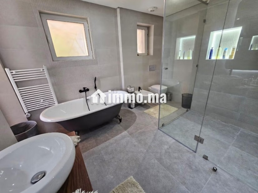 Villa 1093m Front Golf A La Ville Vert Bouskoura - Vente Immobilier - Bouskoura - photo 8