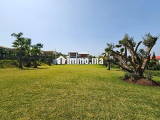 Villa 1093m Front Golf A La Ville Vert Bouskoura - Villa à vendre - Bouskoura