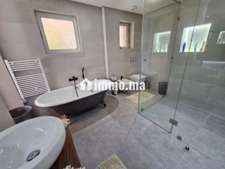 Villa 1093m Front Golf A La Ville Vert Bouskoura - Villa à vendre - Bouskoura