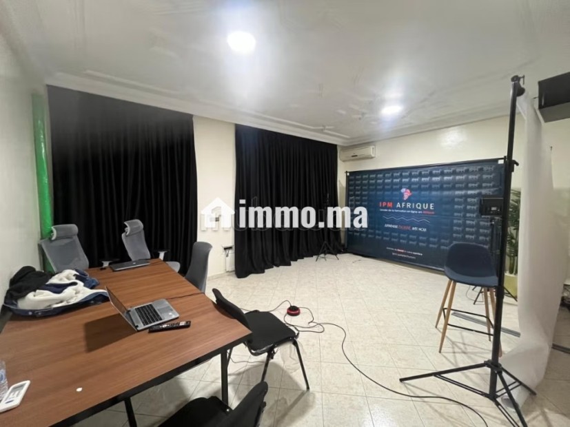 Superbe villa à loué vide avec piscine à Targa - Location Immobilier - Marrakech - photo 4