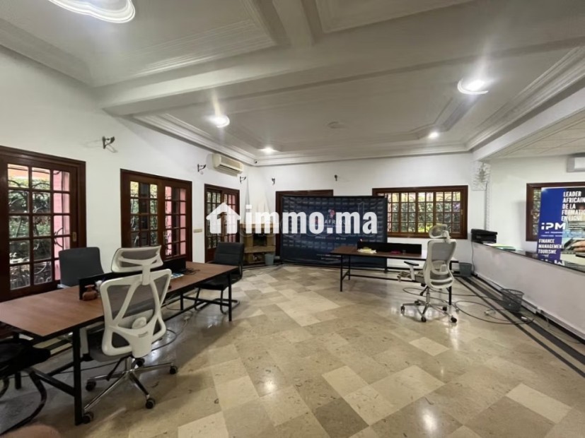 Superbe villa à loué vide avec piscine à Targa - Location Immobilier - Marrakech - photo 6