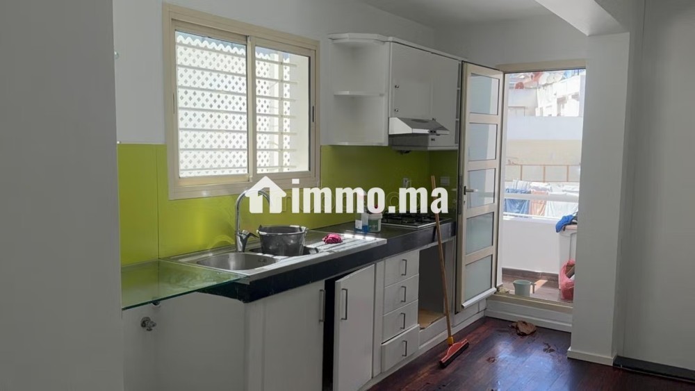 Bel appartement en location à Racine. 2 chambres. Porte blindée, sécurité - Location Immobilier - Casablanca - photo 3