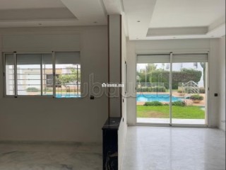 Location Triplex vue sur piscine - Appartement à louer - Temara