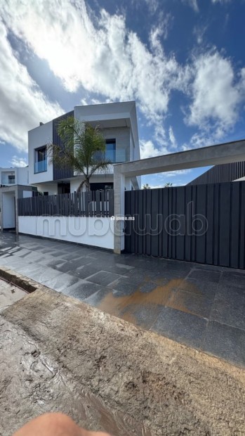 Location Villa neuve avec ascenseur - Location Immobilier - Temara - photo 1