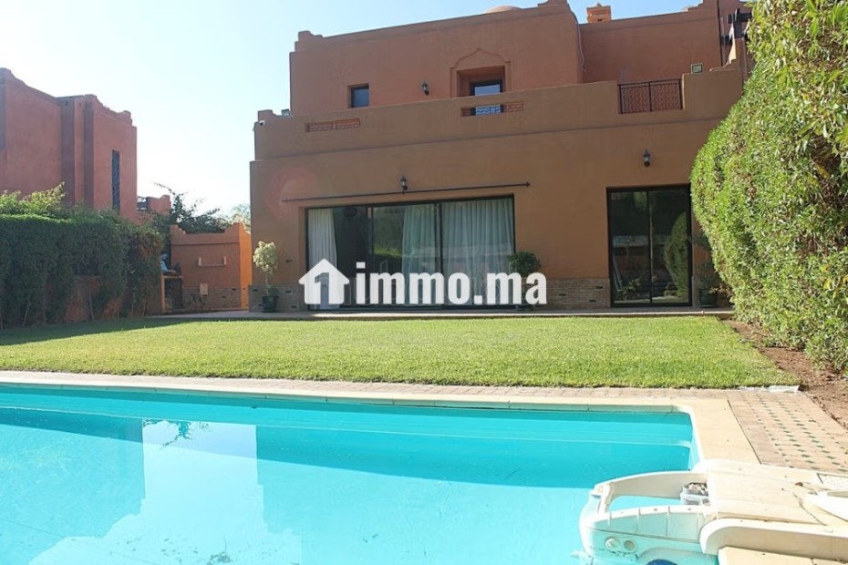 Belle villa de trois chambres dans domaine - Location Immobilier - Marrakech - photo 1